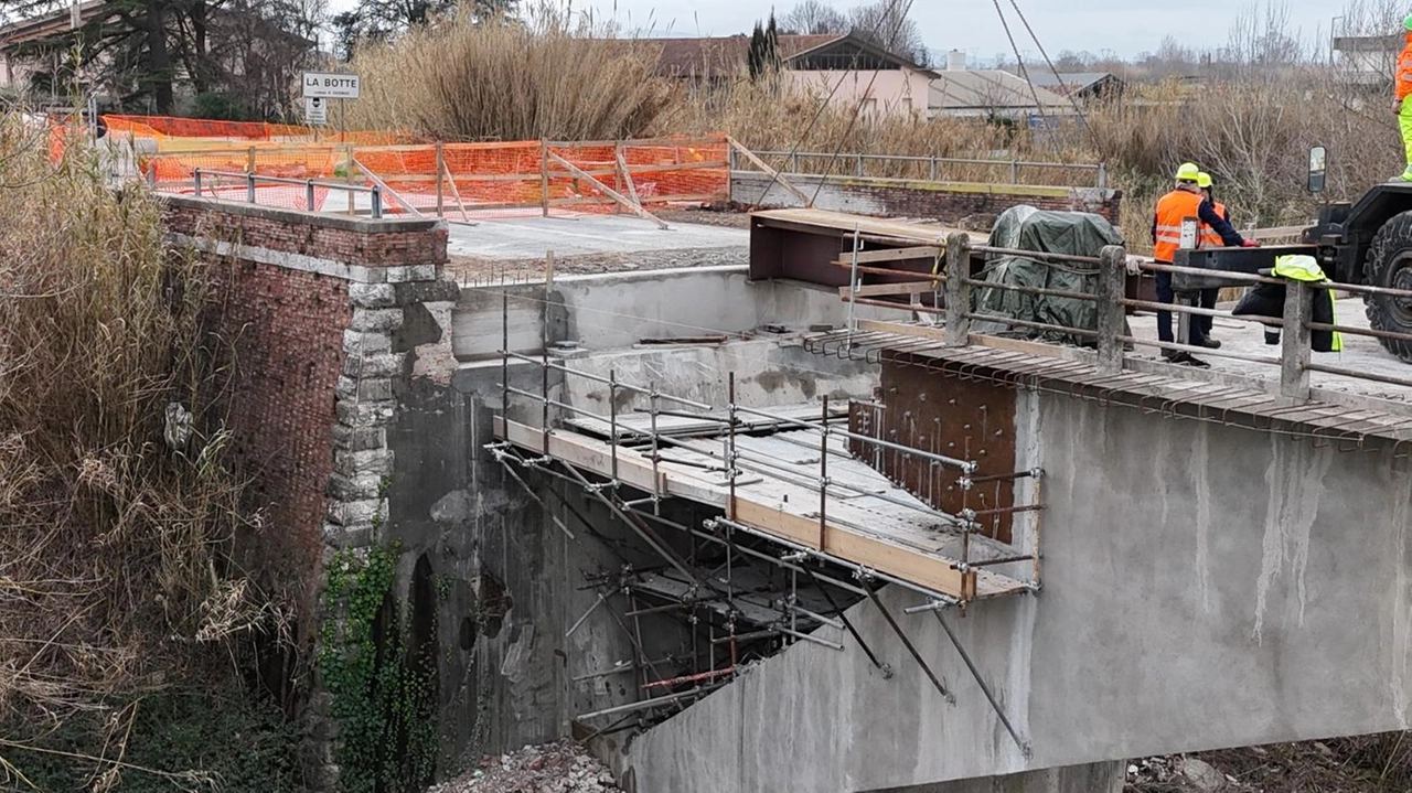 Preoccupazioni sui lavori che hanno portato alla chiusura della strada