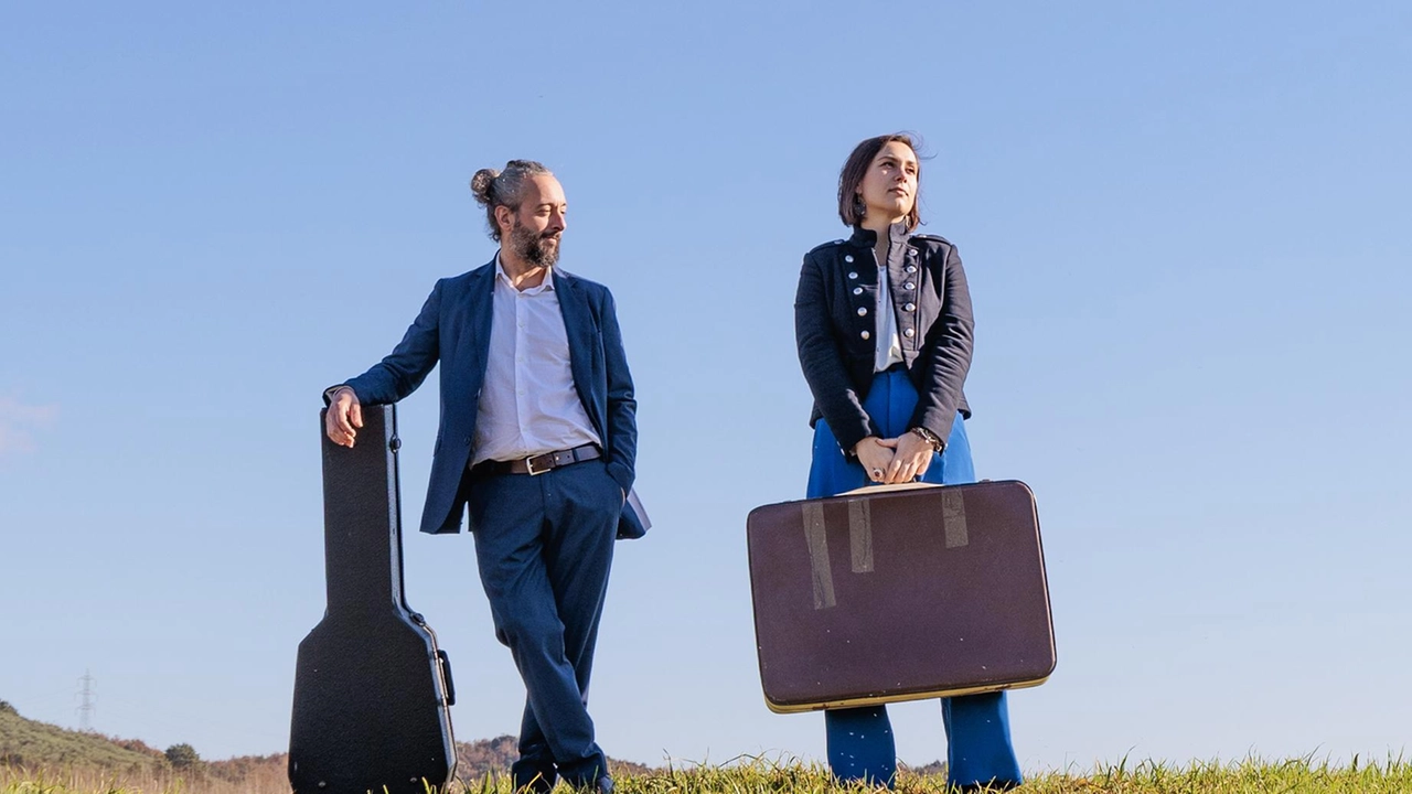 FORCOLI Esce domani, venerdì 14 marzo, Di Blu. Omaggio a Domenico Modugno, il nuovo album di Giulia Pratelli e Luca Guidi....