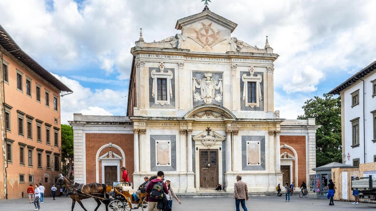 La bellissima chiesa di piazza dei Cavalieri che sarà riaperta a settembre in occasione di Bright Toscana e della Giornate Europee del Patrimonio (. foto Elena Pardini per Valtriani