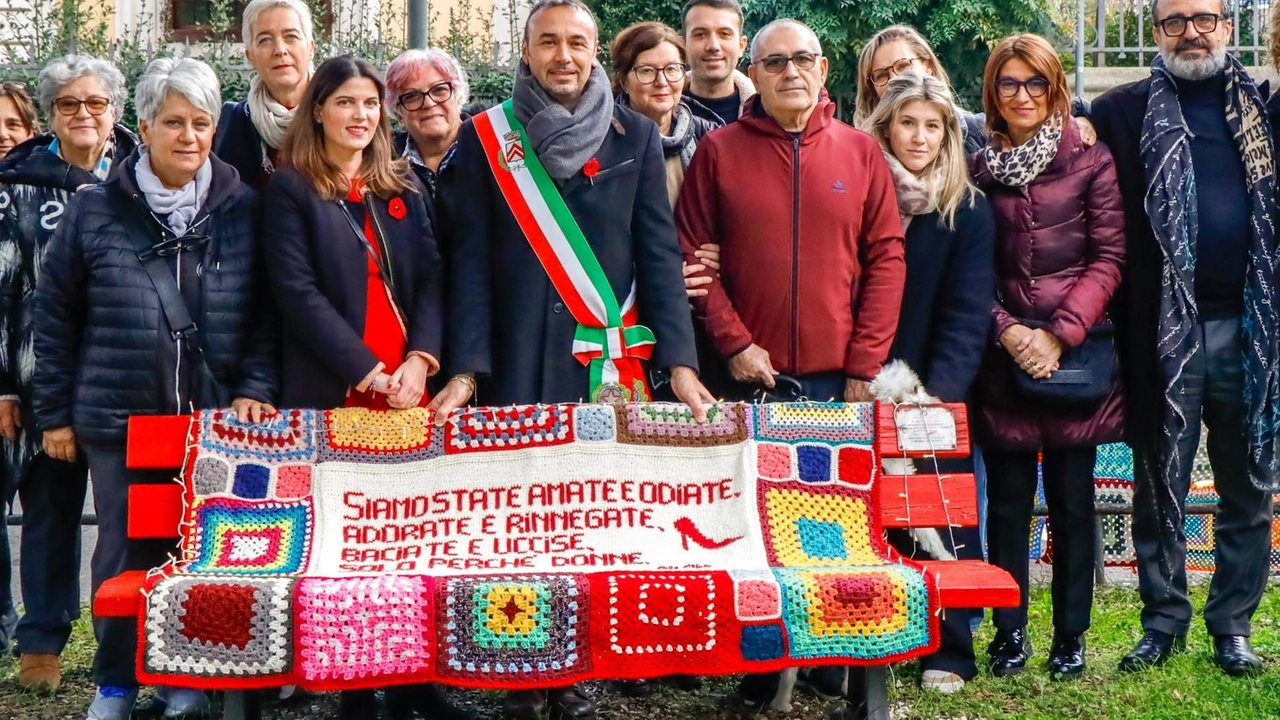 L'associazione "Il Sorriso di Beatrice" coinvolge giovani di Lastra a Signa in progetto contro la violenza sulle donne, promuovendo sensibilizzazione e collaborazione intergenerazionale.