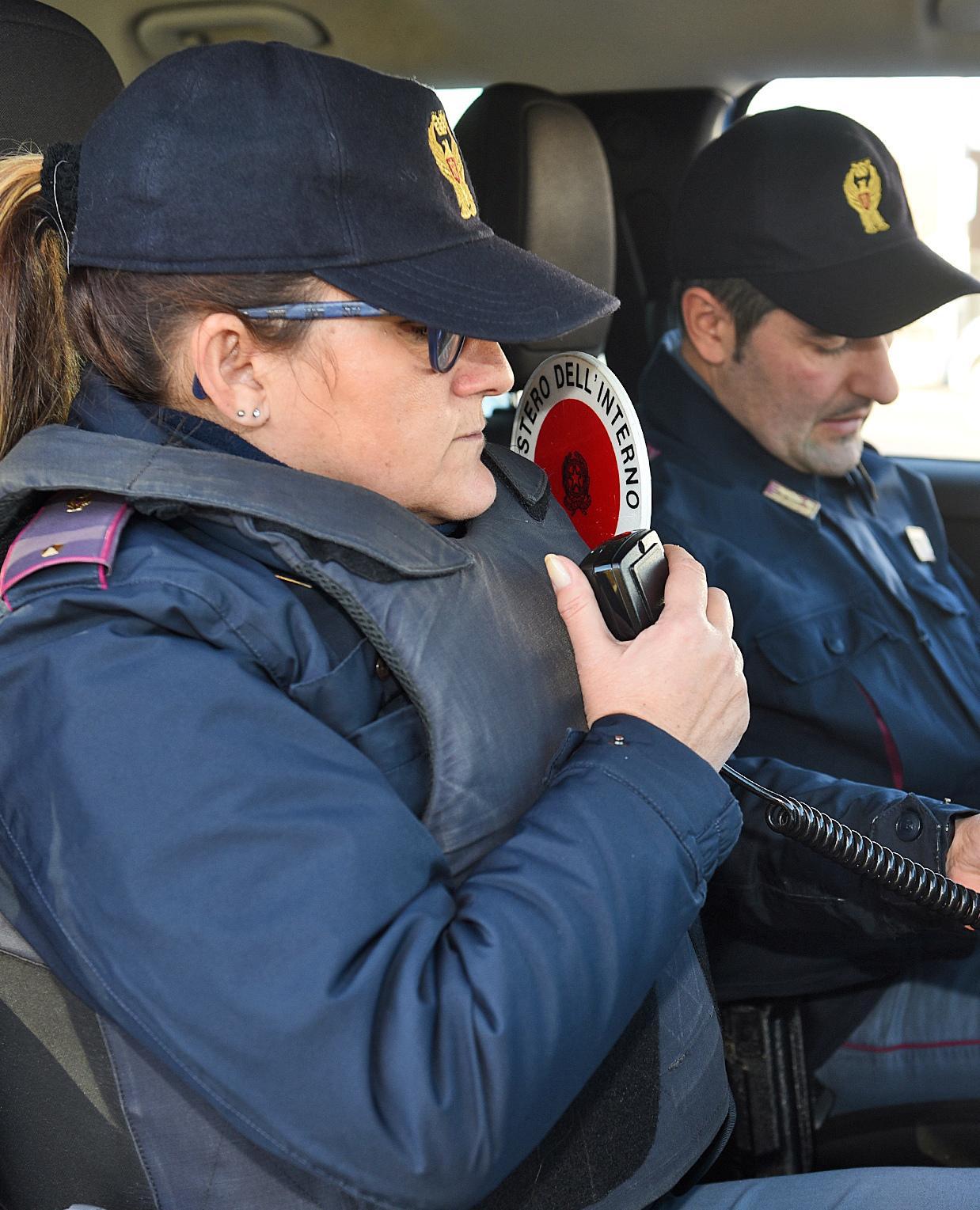 "Minacciata e violentata dall’ex. Chiusa nel container con lo scotch"