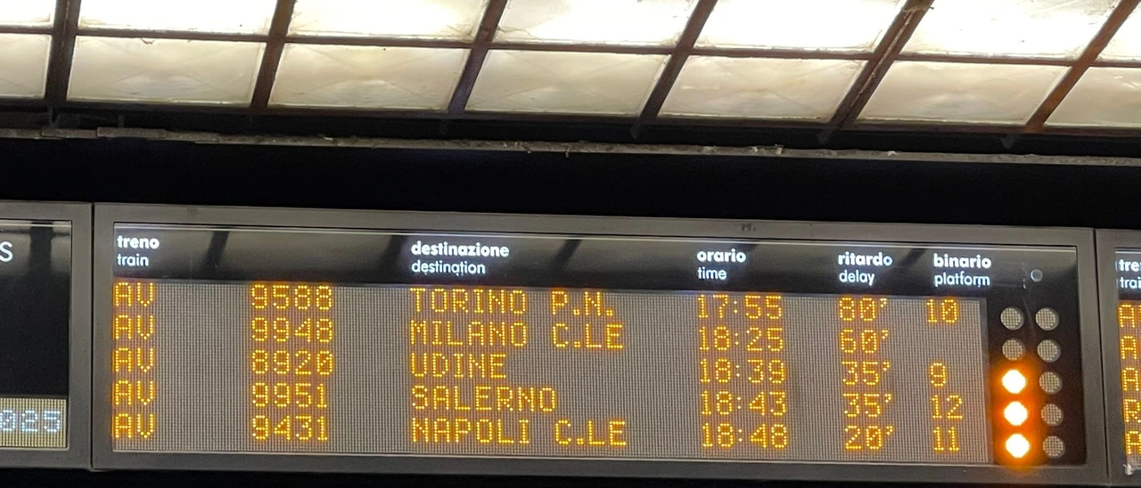 Treni in ritardo a Firenze, la colpa è di un guasto allo snodo di Milano