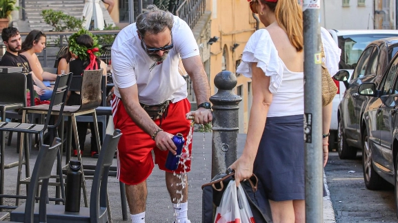 Caldo senza tregua a Perugia. La città, insieme a Roma, sarà caratterizzata dal bollino rosso giovedì 8 e venerdì 9 agosto