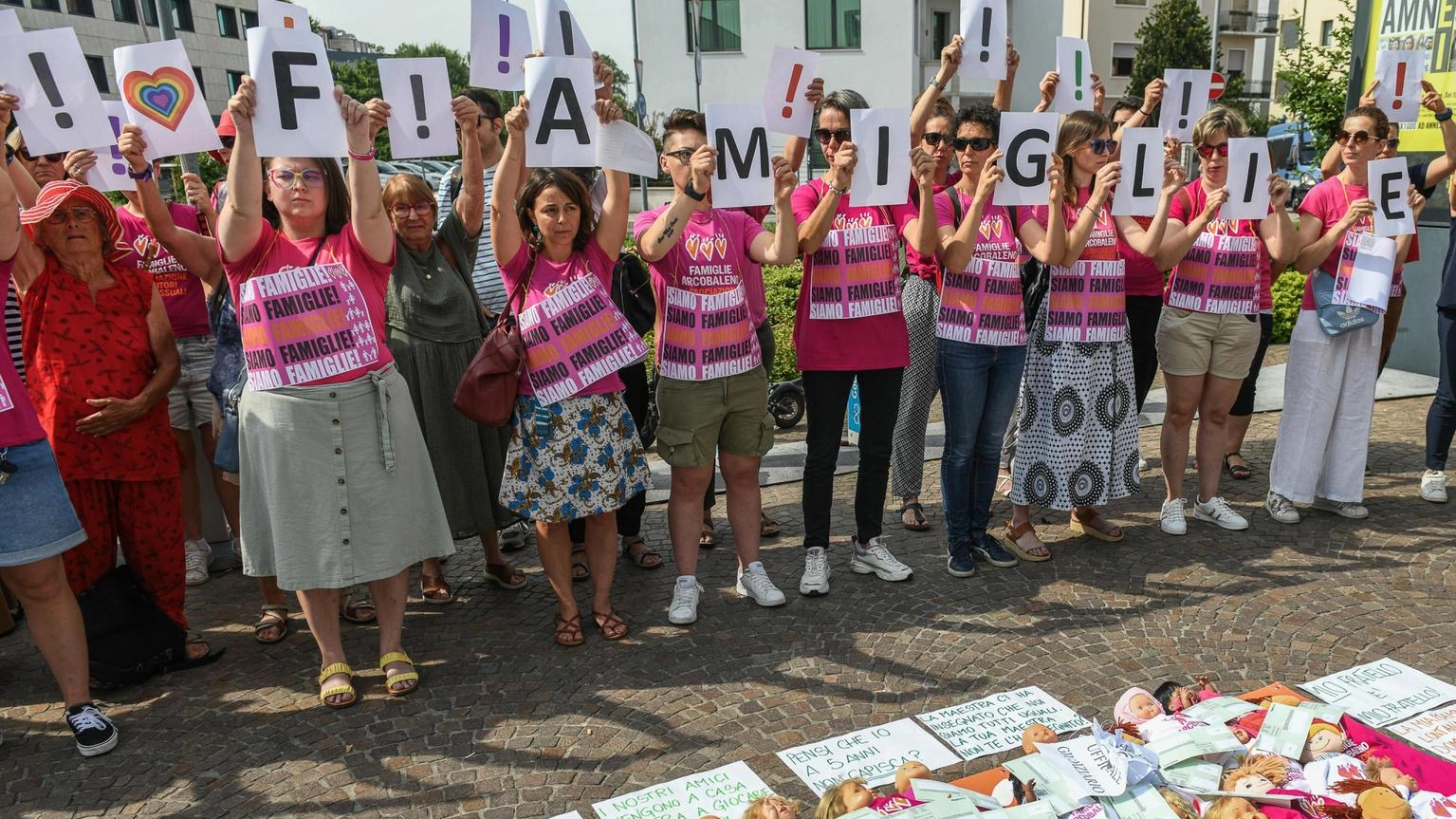 Coppie gay e diritti dei figli. La Consulta ha fissato l’udienza sul caso sollevato dal Tribunale