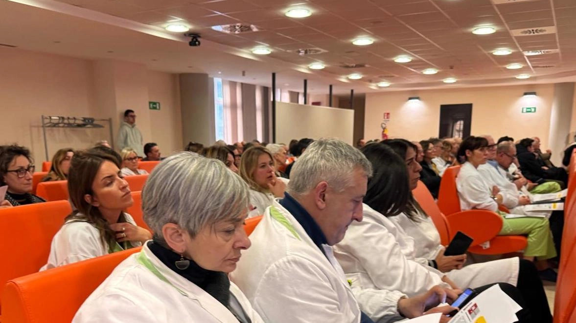 L’incontro all’ospedale Santa Maria della Misericordia con i dipendenti e la direzione dell’azienda ospedaliera