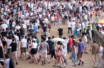 Palio di Siena rinviato per pioggia, la carriera rimandata a mercoledì 3 luglio