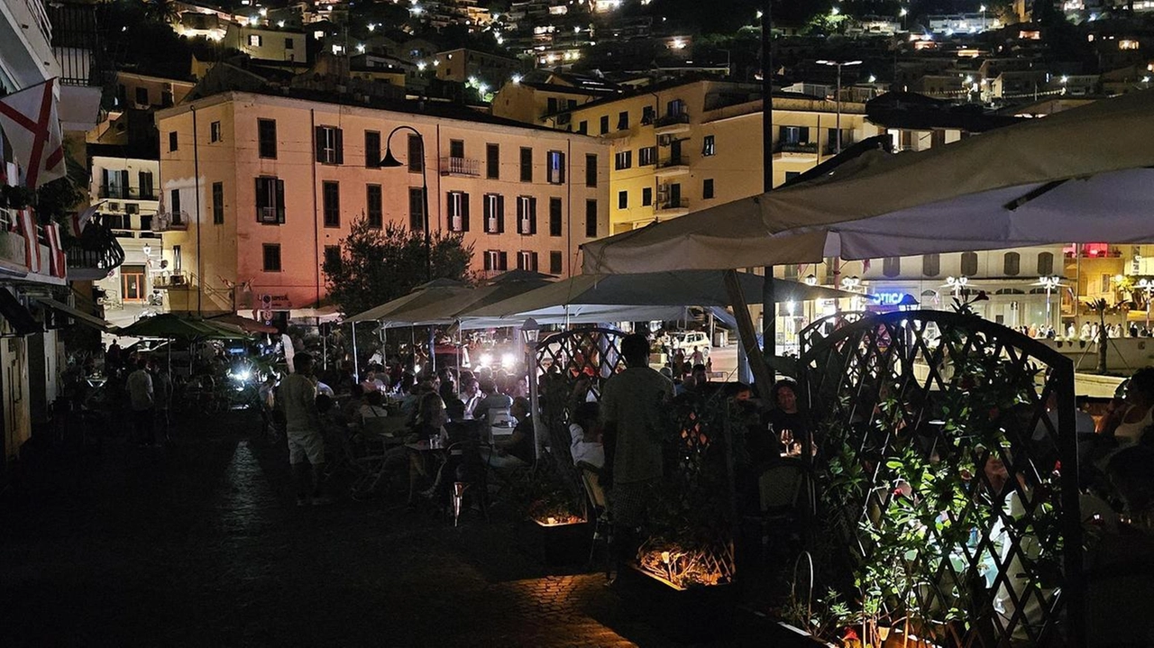 All’Argentario a Ferragosto si è cenato a lume di candela per il blackout