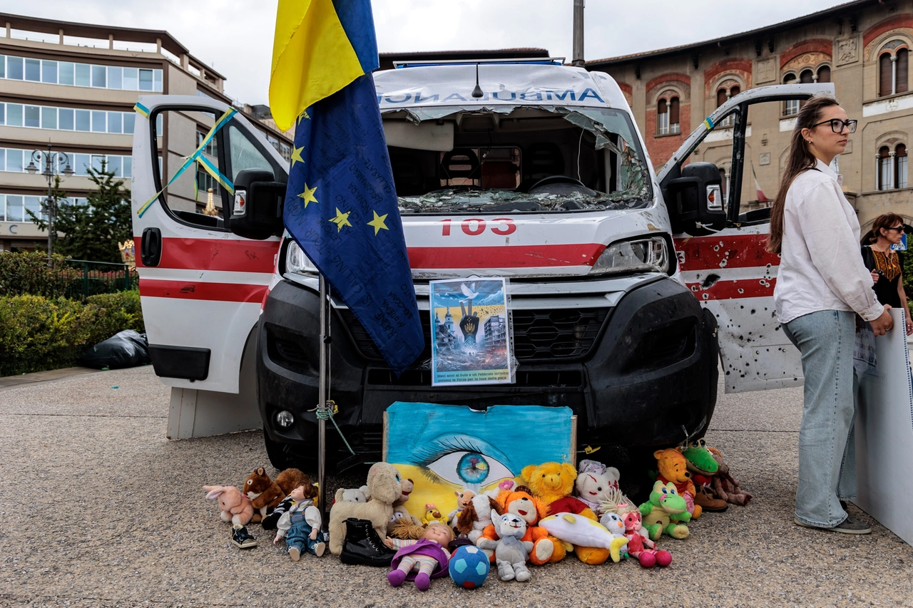 A Pisa l'ambulanza mitragliata nella regione ucraina di Kharkiv   (foto di: Del Punta/Valtriani)