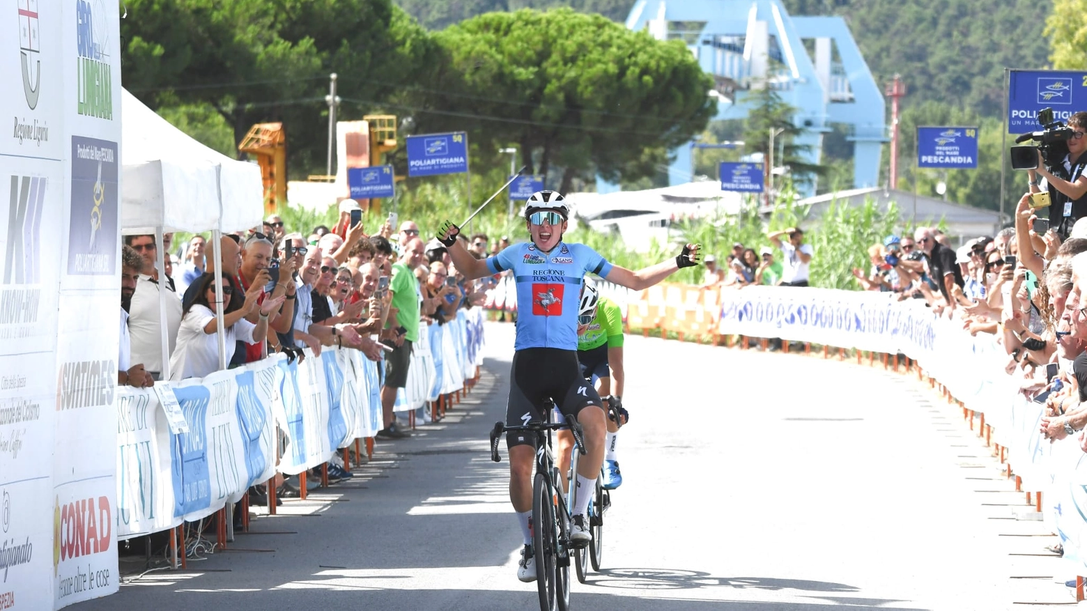 Finn vince l'ultima tappa, Seixas il Giro  (Foto R. Fruzzetti)