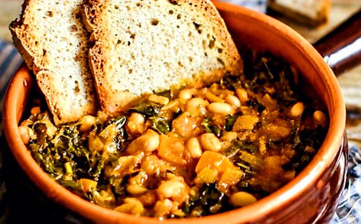 Ribollita day, la ricetta per cucinare in casa la zuppa perfetta