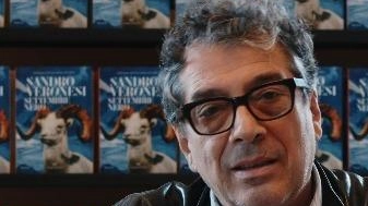 Settembre nero al Pecci. Nesi presenta Veronesi: "La nostra amicizia è nata proprio dai libri"