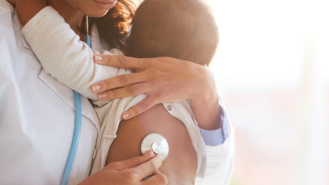 Virus sinciziale: già oltre 10mila neonati immunizzati in Toscana in poco più di un mese