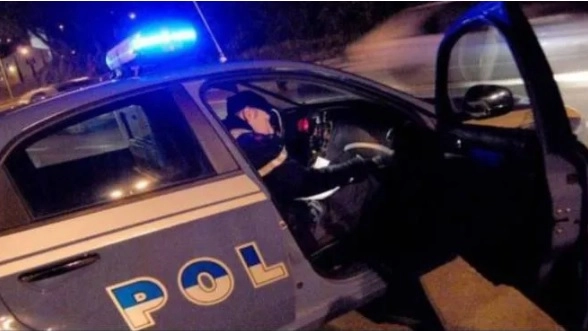 Sul posto la polizia