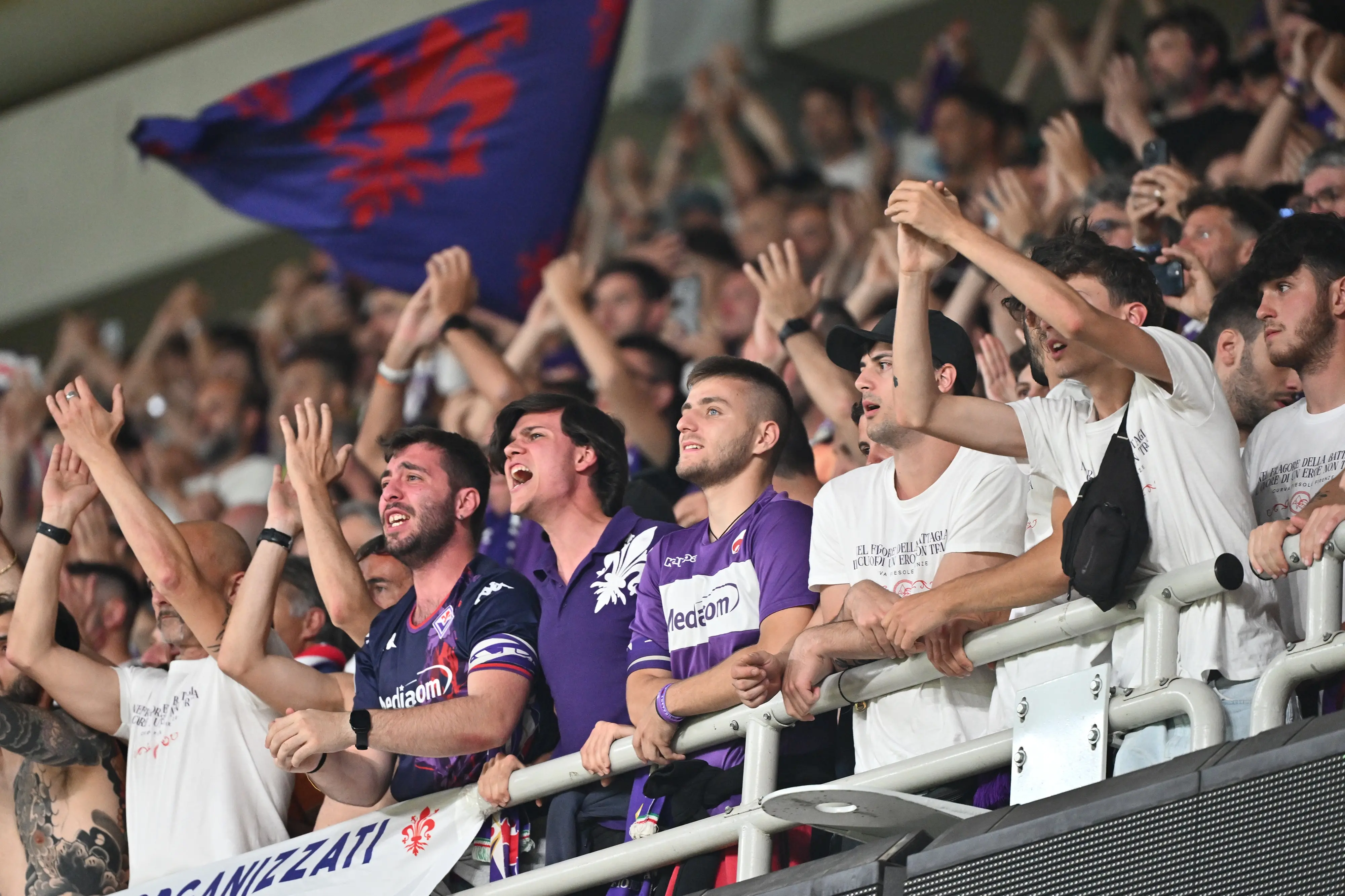 La squadra. Ieri subito in campo. Cataldi a parte. Avanti Folorunsho