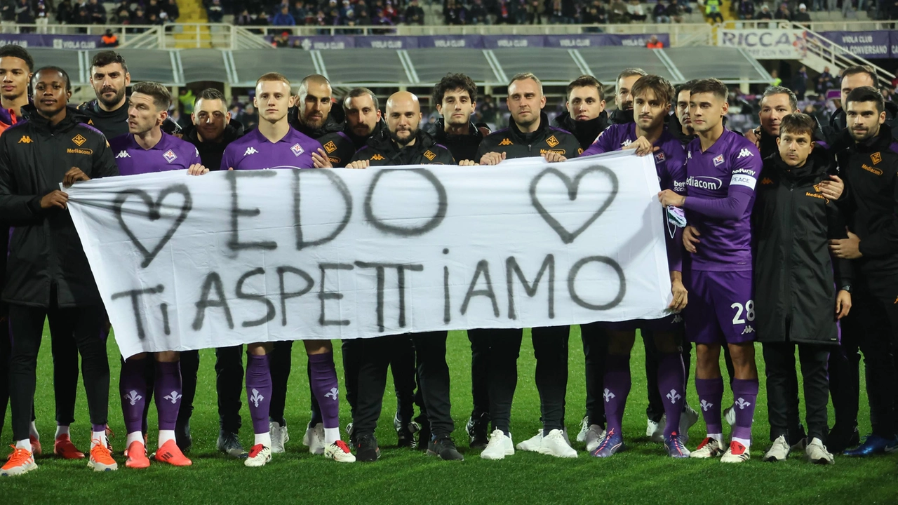 Uno degli striscioni per Bove al Franchi nella partita di Coppa Italia con l'Empoli (foto Germogli)