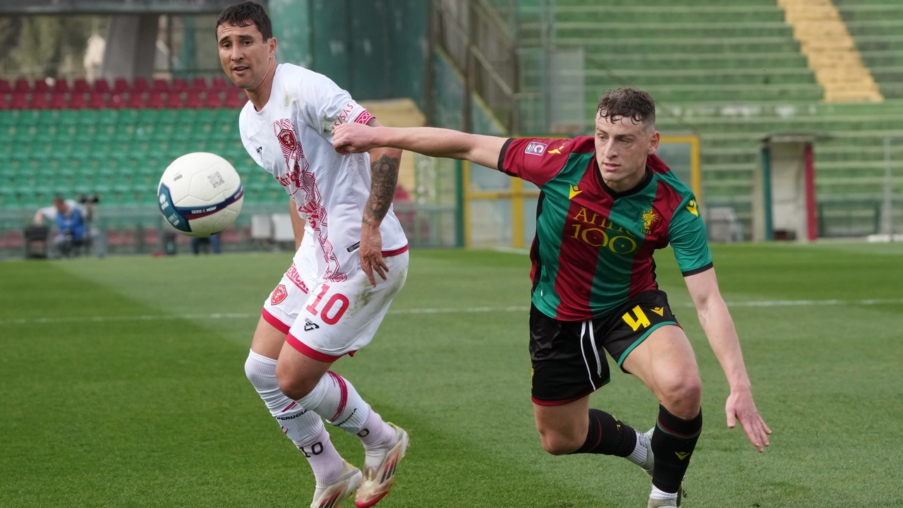 Un momento di Ternana Perugia: finisce 0-0 la partita del "Liberati" (Pianetafoto)