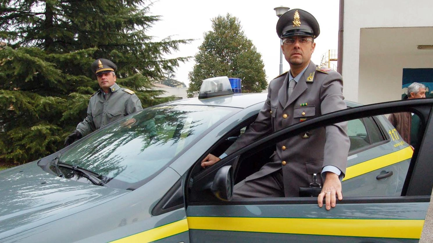 "Ricavi non dichiarati al Fisco". Influencer da un milione di follower nel mirino della Guardia di Finanza