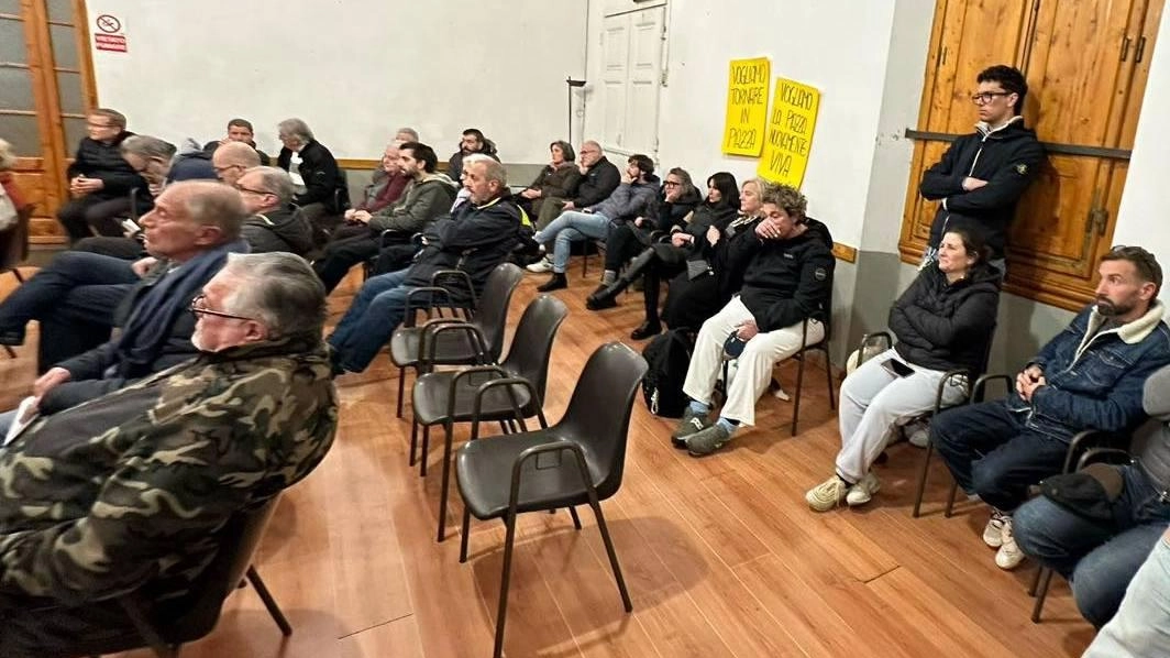 Durante l’assemblea pubblica, il comitato si è opposto: "Cittadini e aziende penalizzati"