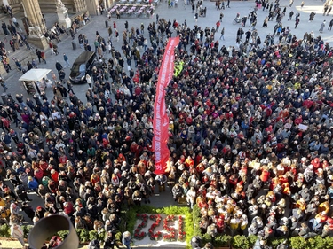 Da Firenze il grido contro la violenza: vieni a far sentire la tua voce