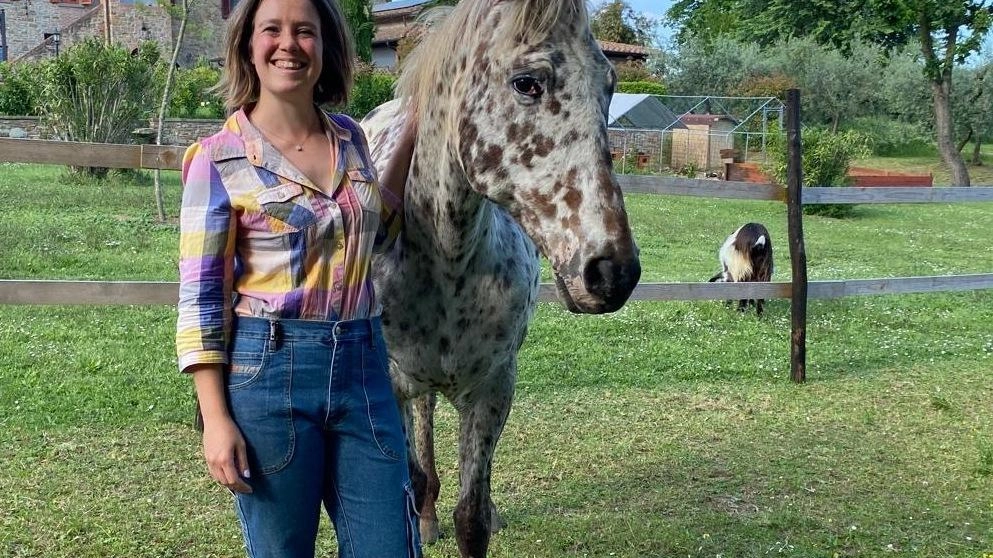 Una vita in fattoria con gli animali: "È sempre stata la mia passione: ora apro ai bimbi delle scuole"