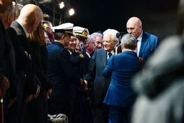 Mattarella a Livorno, consegna della nave Trieste e giuramento degli allievi dell’Accademia