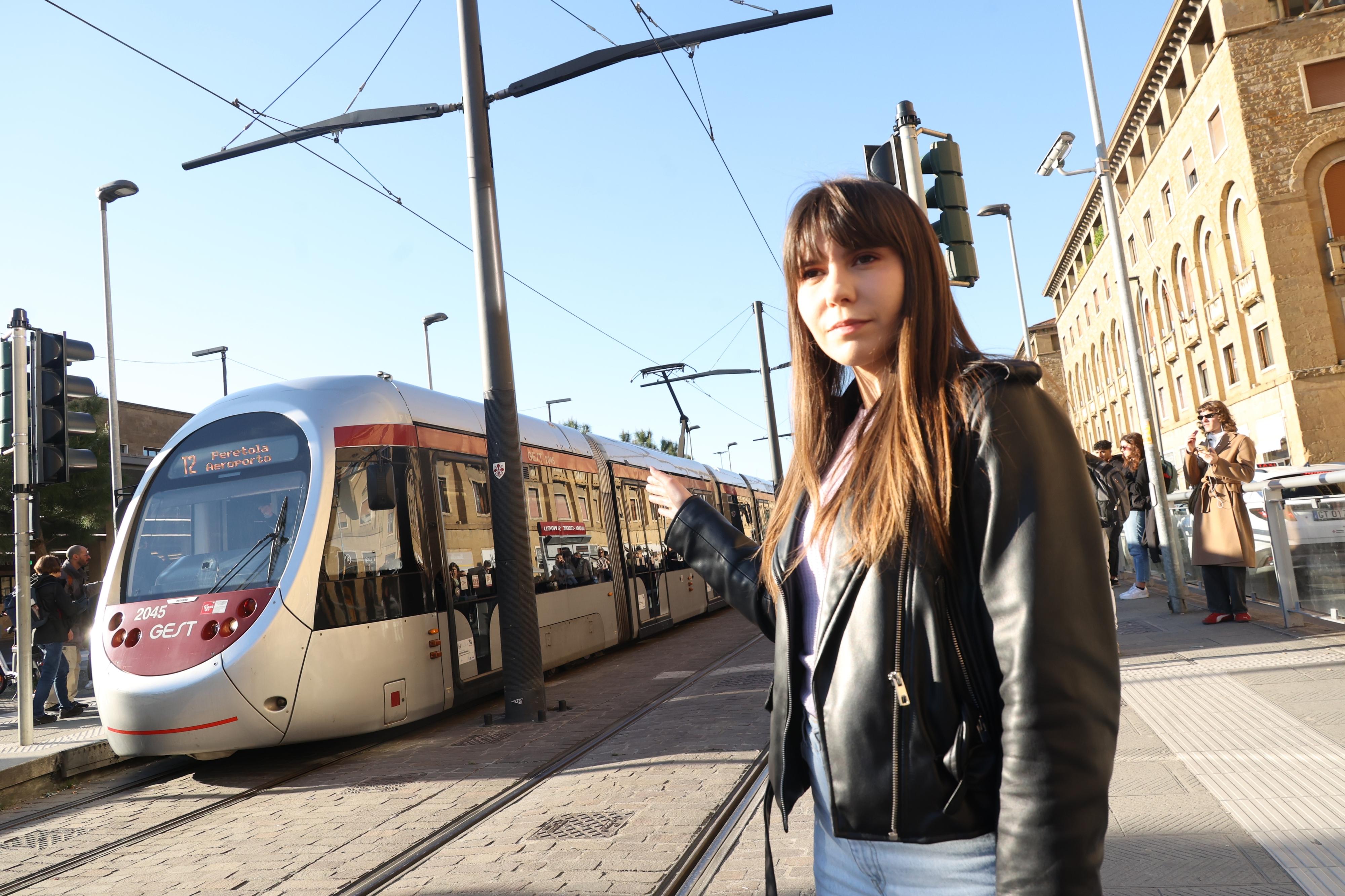 Tram a batteria a Firenze, c’è il maxi bando: meno pali sui viali e in centro. Servono 20 milioni, ora la gara