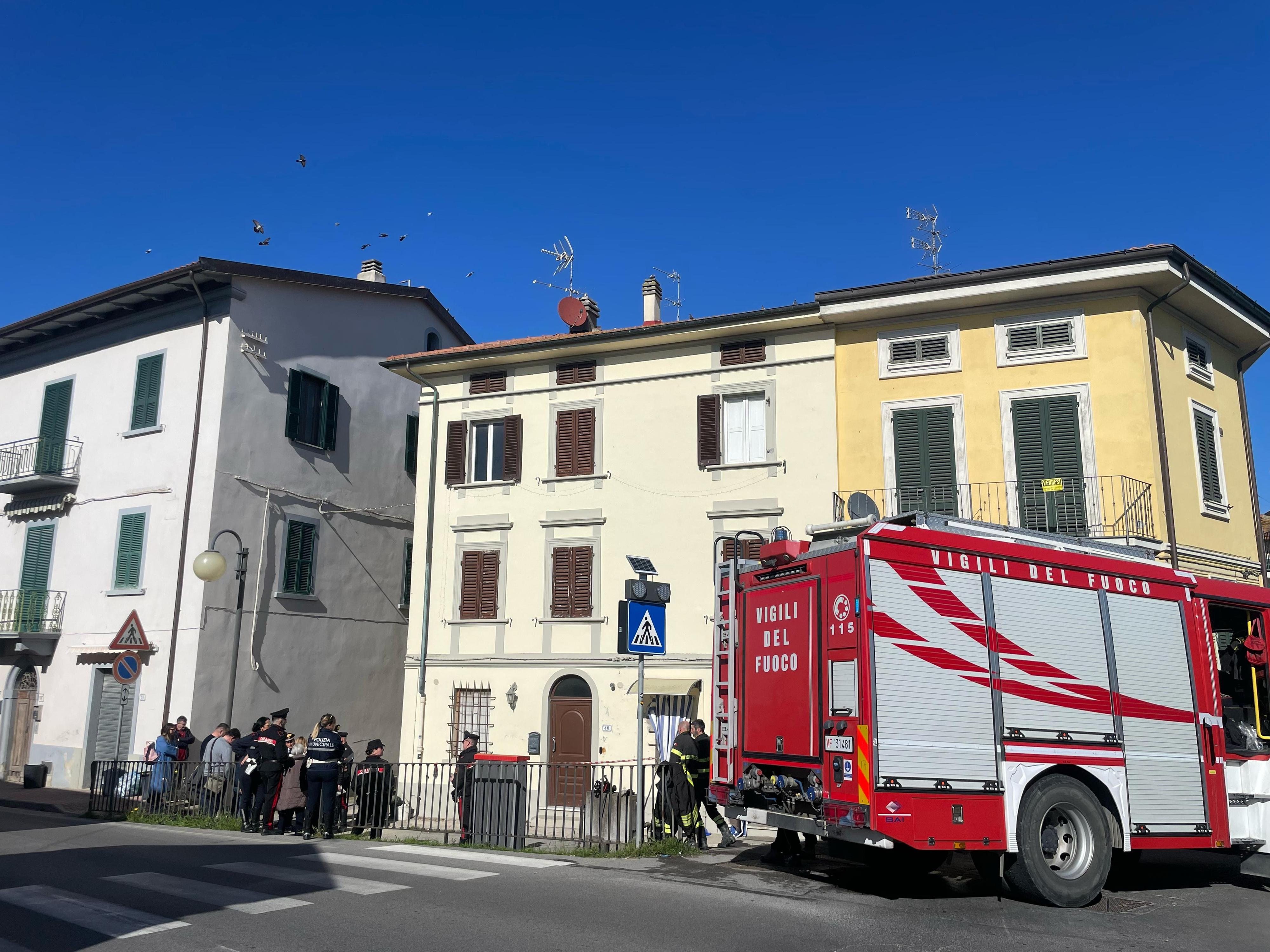 Scoppia l’incendio, tragedia in casa: anziana trovata morta