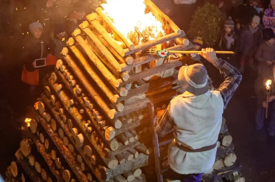 Abbadia San Salvatore, tutto pronto per l'antica tradizione delle ‘Fiaccole’