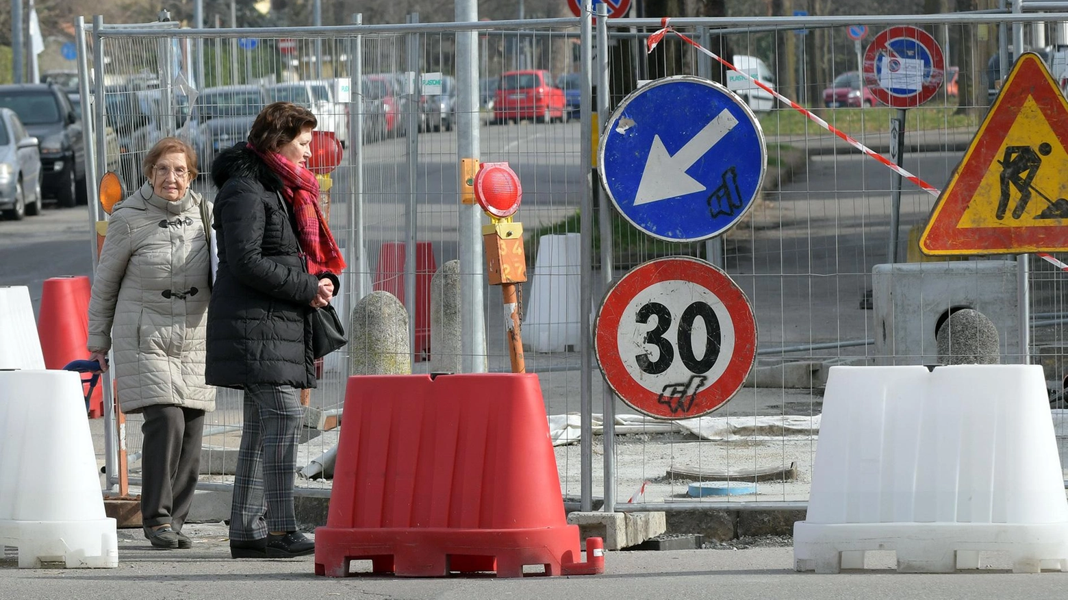 Marciapiedi e strade sicuri. Lavori da 50mila euro  per abbattere le barriere