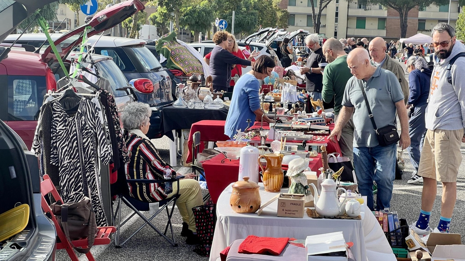 Il mercatino su quattro ruote. Carboot,  secondo appuntamento