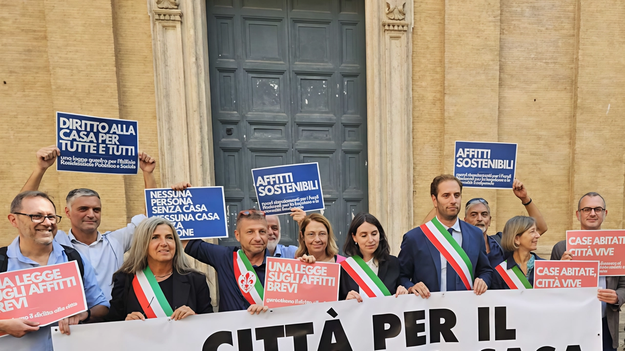 Sit-in dell'Alleanza municipalista a Roma per chiedere interventi sul diritto alla casa. Proposte concrete alle istituzioni per affrontare la crisi abitativa.