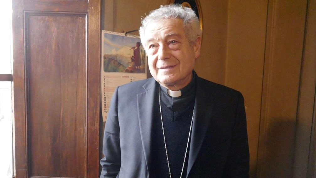 Il vescovo di Prato, monsignor Giovanni Nerbini, ha voluto contribuire con una donazione personale alla campagna di solidarietà lanciata dal Comune di Vaiano