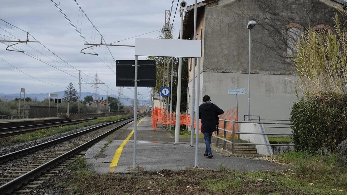 La stazione di Luni non è adeguatamente valorizzata