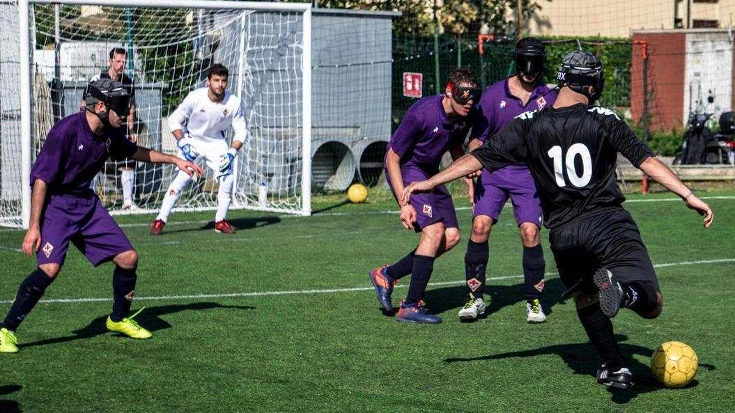 Una partita di calcio a cinque tra non vedenti: al circolo Arci Dino Manetti di Campi si disputerà la seconda delle 5 fasi dell’European Blind Football League