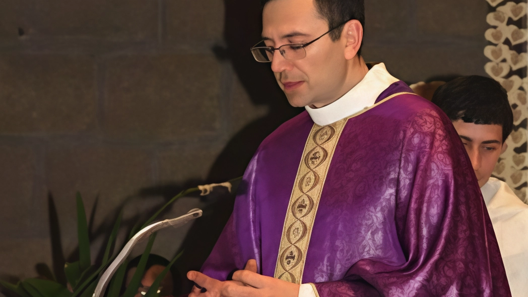 Il vescovo ausiliare di Roma Dario Gervasi, 56 anni, segretario della Commissione episcopale per la cultura e le comunicazioni sociali.