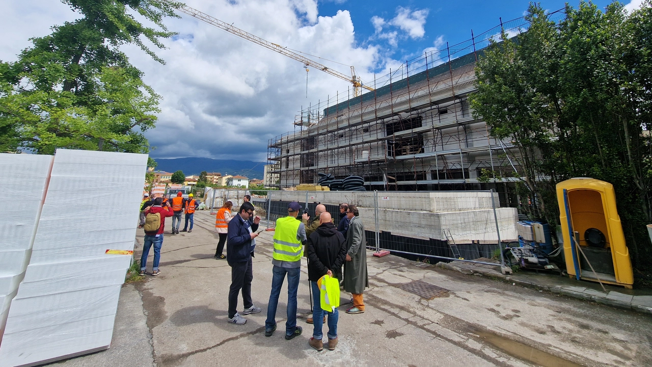 Il cantiere della piscina Silvano Fedi