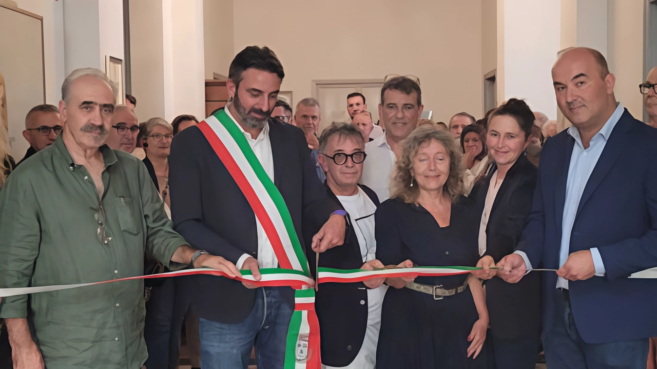 Inaugurazione ufficiale per “La Regola di Francesco“ nella sala consiliare del palazzo comunale di Rignano. L’esposizione propone i cartoni preparatori...