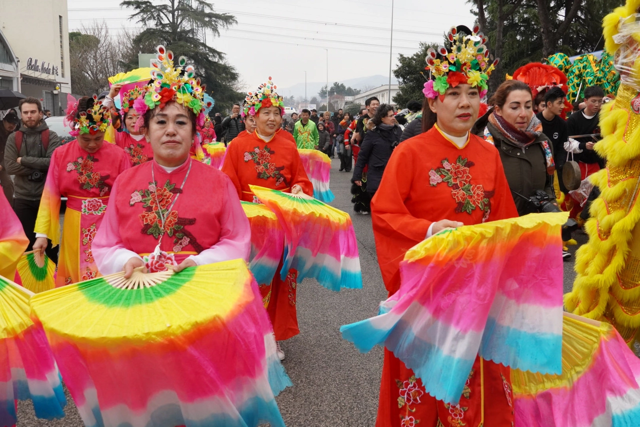 Grande festa a Prato per il Capodanno cinese (Foto Attalmi)