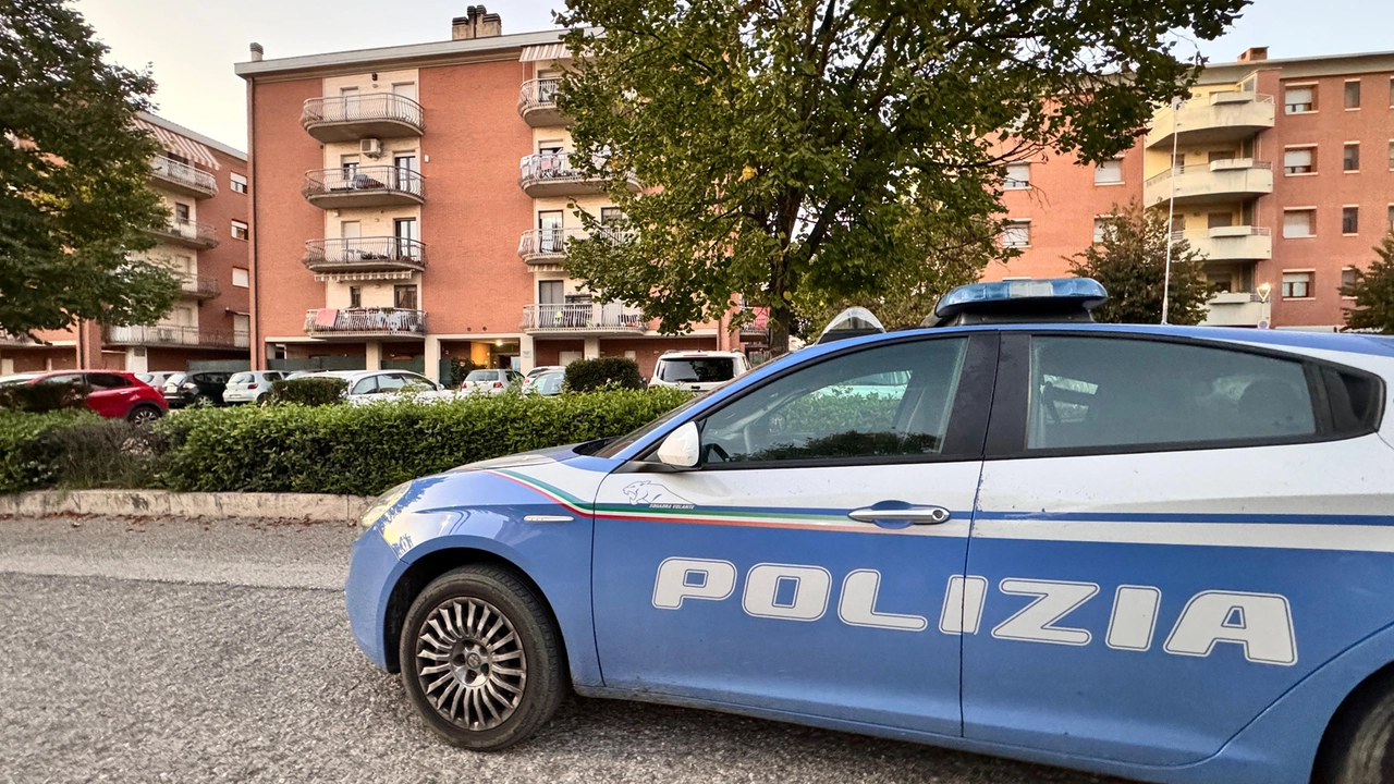 Il piccolo è caduto dal balcone a Perugia (Foto Crocchioni)