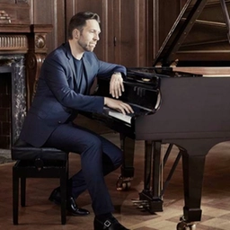 Firenze, concerto del pianista Leif Ove Andsnes per gli Amici della Musica