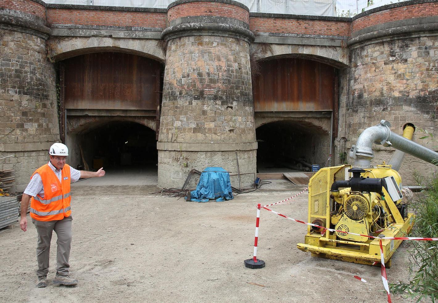 San Niccolò si ribella: "No al tunnel sotto l’Arno". Ma Giani rassicura il rione