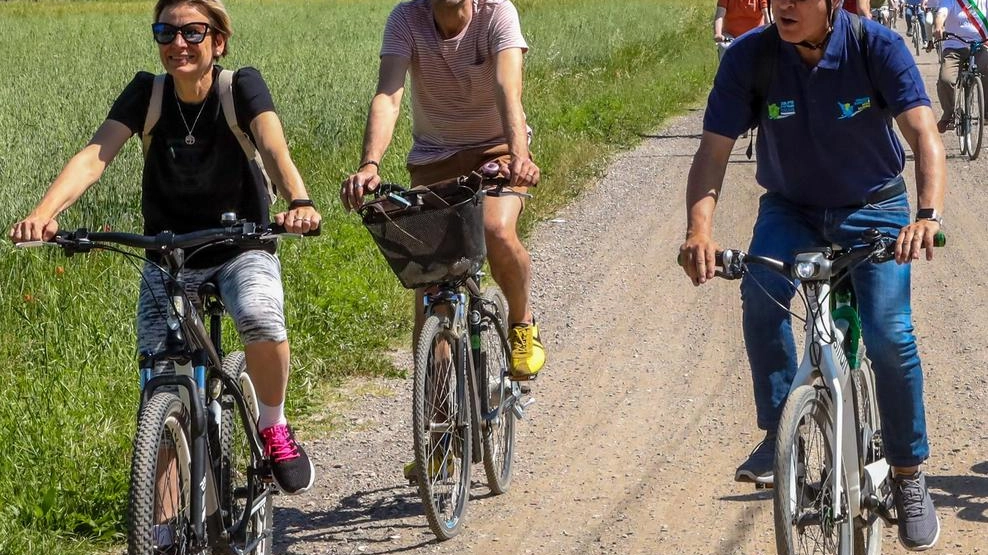 Calenzano si candida a diventare "Comune ciclabile". La giunta comunale ha deciso infatti, con una delibera, di aderire all’ottava...