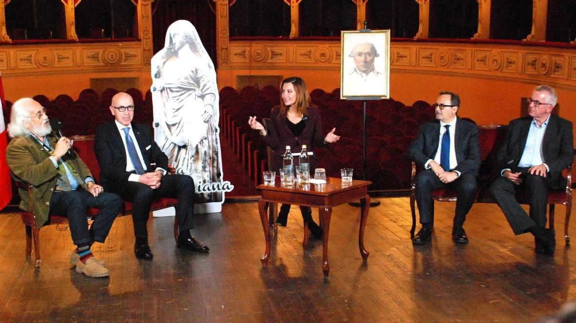 . Un momento della trasmissione girata al Guglielmi. Da sinistra: l’architetto Tiziano Lera, il presidente di Evam Massimo Gelati, Carlotta Romualdi, il sindaco Francesco Persiani e Tiziano Ciucci della Monasterio