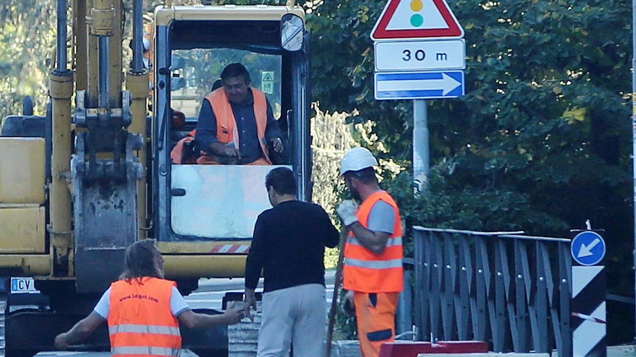 Uno dei cantieri stradali aperti in questi mesi a Perugia Ora ci sarà l’accelerata con il nuovo Piano