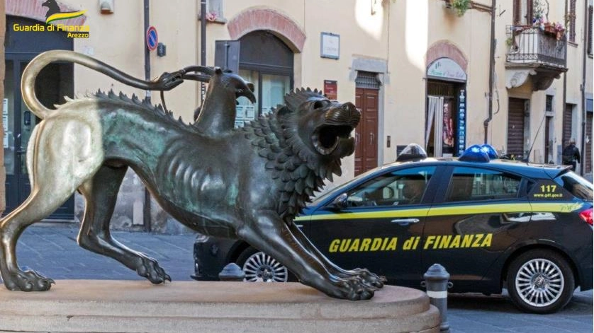 L'operazione della guardia di finanza di Arezzo