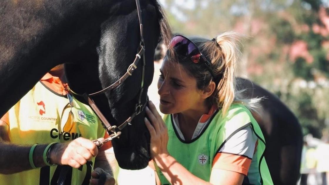 Chiara cambia vita: "Maratone a cavallo la mia grande passione"