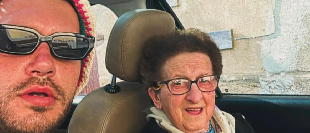 “Nonna Cate”, tra fornelli e video spopola sui social