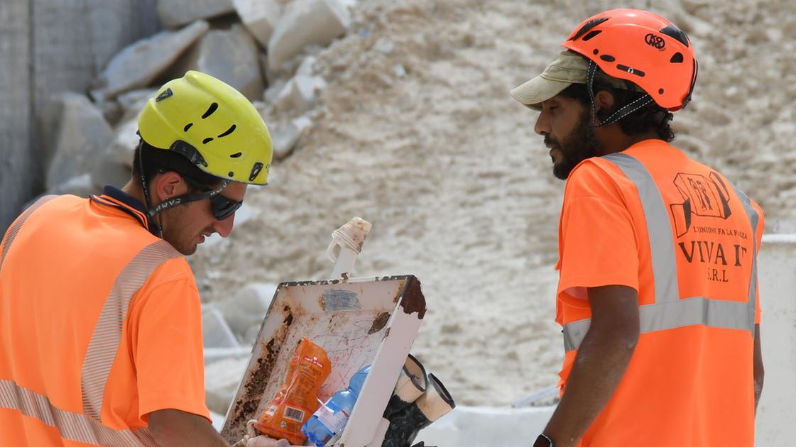 Marmo e visite turistiche al monte: "Le cave sono accessibili a tutti"