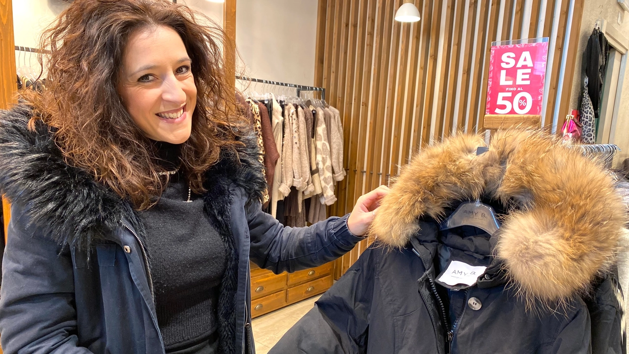 Saldi, Firenze è la regina dello shopping ma a Milano c'è lo scontrino più alto