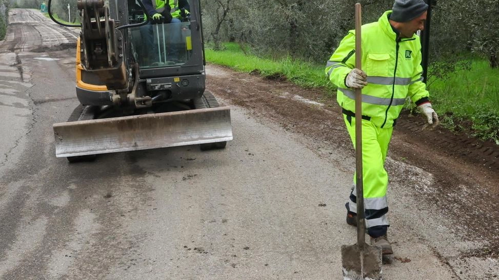 Via Calcinaia, strada ancora chiusa. Lavori rinviati per il maltempo